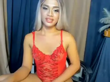 Chaturbate Live Sex Cam of urmorenagoddess_xx