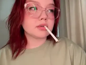 Chaturbate Live Sex Cam of eva_kittenn