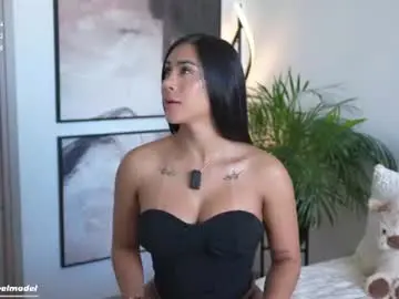 Chaturbate Watch Live Sex Cams of leyla_steel