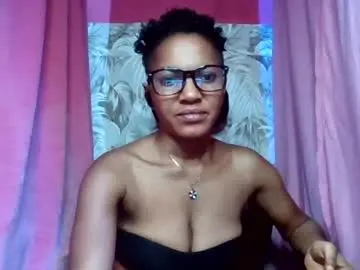 Chaturbate Free Porn Cam of sexydoll32