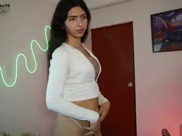 Chaturbate Free Porn Cam of samymelo