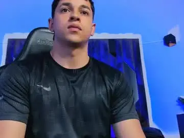 Chaturbate Live Porn of adamkeith_1