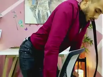 Chaturbate Watch Live Sex Cams of pineappleflipped