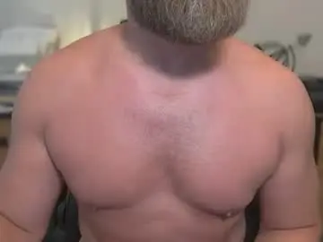 Chaturbate Nude Webcam of mister_dilf