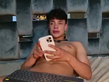 Chaturbate Live Sex of ander_ashford77