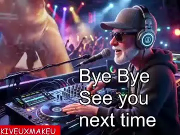 Chaturbate Live Sex Cam of kiveuxmakeu