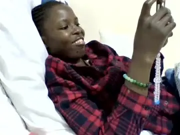 Chaturbate Best live sex cam show of pretty_petite_ebony