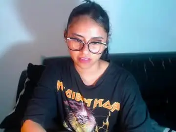 Chaturbate Adult Webcams of bellaluxxs