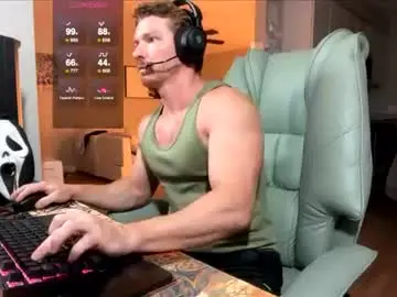 Chaturbate Live Sex Cam of bigmcr1