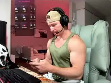 Chaturbate Best Webcam of bigmcr1