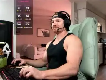 Chaturbate Watch Live Sex Cams of bigmcr1