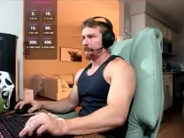 Chaturbate Free Porn Cam of bigmcr1