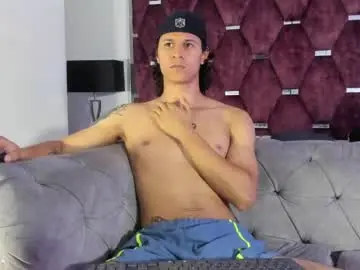Chaturbate Nude Webcam of tonybenedetti