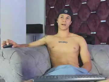 Chaturbate Live Sex of tonybenedetti