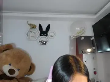 Chaturbate Live Sex Cam of channelrose_1