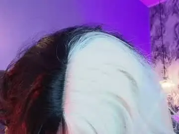 Chaturbate Live Sex Cam of charlotte_germanotta_