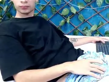 Chaturbate Sex Cam of lucasssmith11