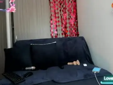 Chaturbate Live Sex Cam of ariadna_grad