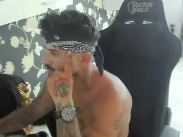 Chaturbate Live Sex Cam of jonnyporn1