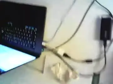 Chaturbate Live Sex Cam of islandforfun