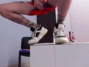 Chaturbate Free Live Porn of logan_wollff