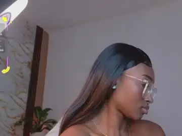 Chaturbate Live Sex of ahvi_ebony