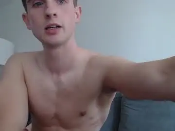 Chaturbate Live Sex Cam of jamesalvero