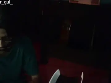 Chaturbate Live Sex Cam of artorias_4