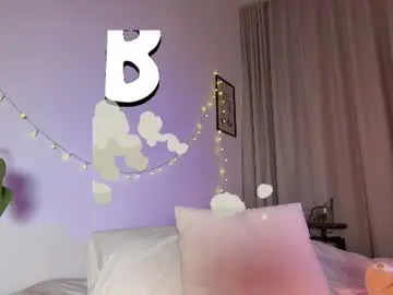 Chaturbate Live Sex of cutiiepie69