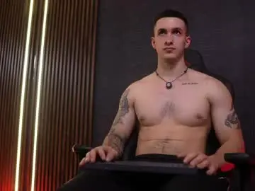 Chaturbate Adult Video Chat of jacksonolsenn