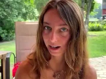 Chaturbate Live Porn of mommamia12