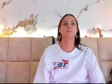 Chaturbate Watch Live Sex Cams of chaeyounng