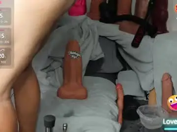 Chaturbate Sex Cam of dan_buttman