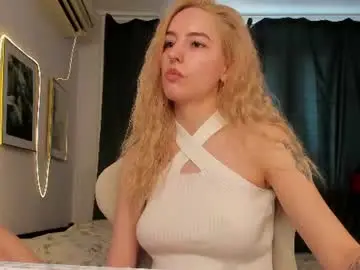 Chaturbate Free Porn Cam of fire_moth