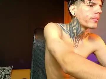 Chaturbate Adult Video Chat of daviid_huge