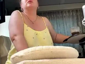 Chaturbate Best live sex cam show of mommy_goddess