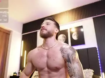 Chaturbate Live Sex Cam of davidd_blake