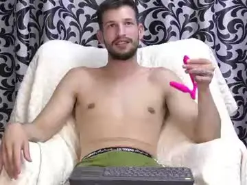 Chaturbate Live Sex Cam of leonvane
