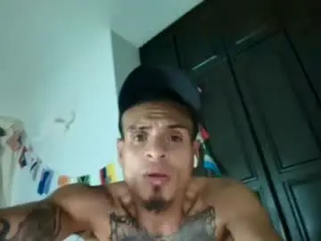 Chaturbate Live Porn of lobo_cockk
