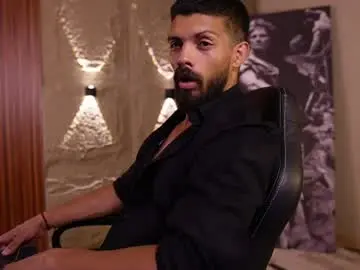 Chaturbate Sex Chat of dann_saenz
