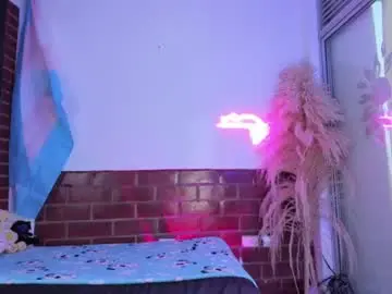 Chaturbate Private Sex Chat of emmaclark_1