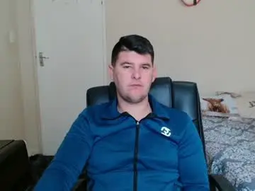 Chaturbate Adult Video Chat of brendansexyboy098754