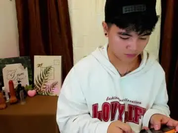 Chaturbate Adult Webcam of asiancarl_bigcock