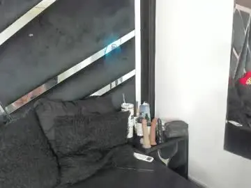 Chaturbate Adult Webcam of coralhtx