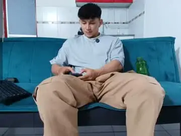Chaturbate Live Sex Cam of jacques_cardiet