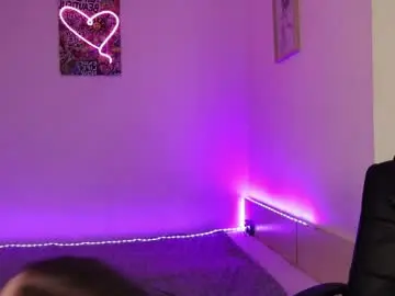 Chaturbate Sex Cam of missbeauty_and_thebeast