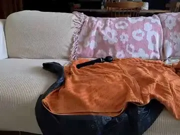 Chaturbate Live Sex Cam of luxymin