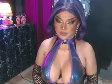 Chaturbate Free Porn Cam of hugecockchristine