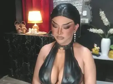 Chaturbate Watch Live Sex Cams of hugecockchristine