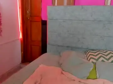 Chaturbate Watch Live Sex Cams of julieta_star69